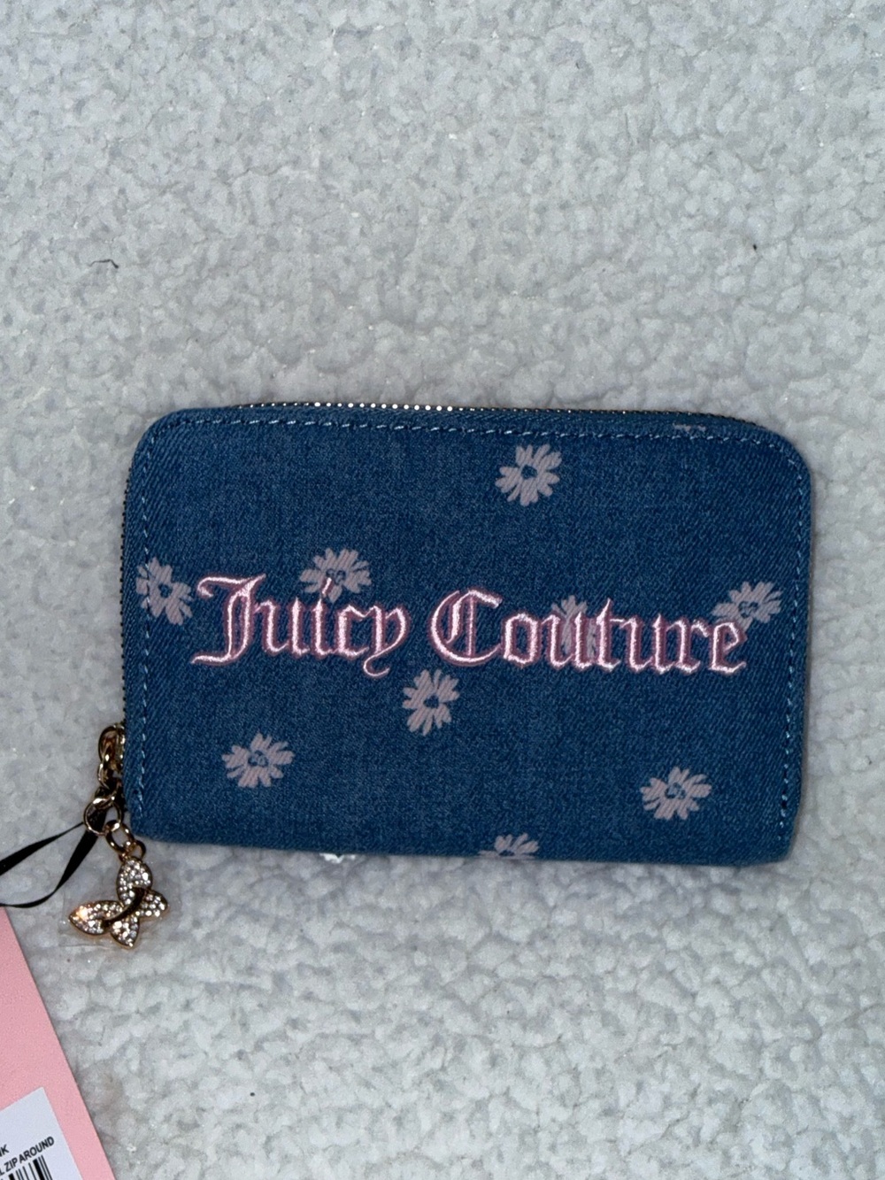 NWT Juicy Couture Daisy 🌼 For Juicy Zip Around in Denim/Light Pink